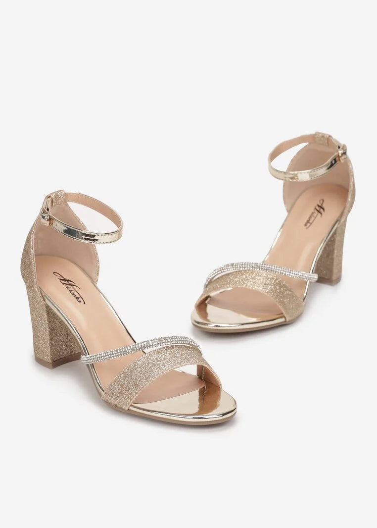 Zlatne sandale na blok petu - Cipelice