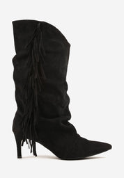 Crne čizme na tanku petu