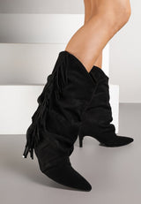 Black boots on a thin heel