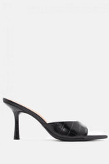 Crne sandale na tanku petu