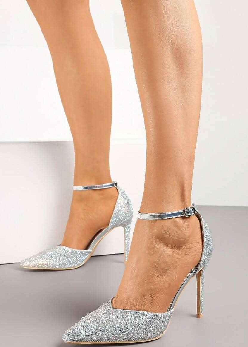 Štikle na tanku petu