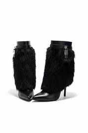 Crne čizme na tanku petu