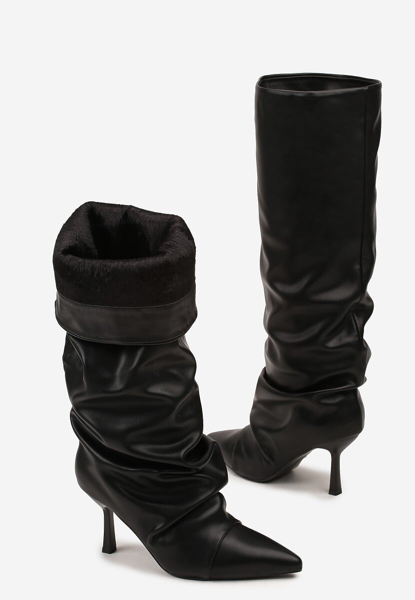 Black pleated boots with a thin heel 