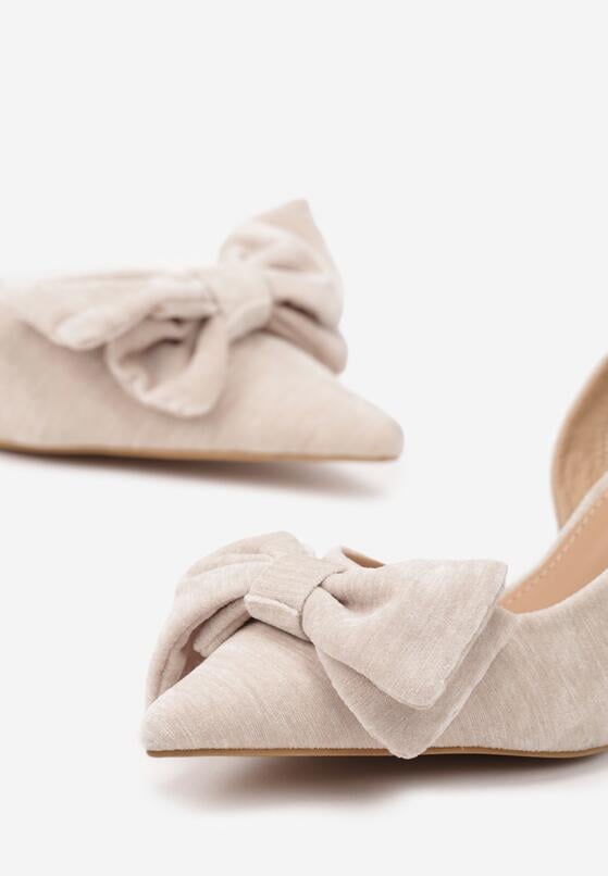 Beige heels on a thin heel