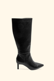 Crne čizme na tanku petu