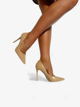 Beige lounge shoes on a thin heel