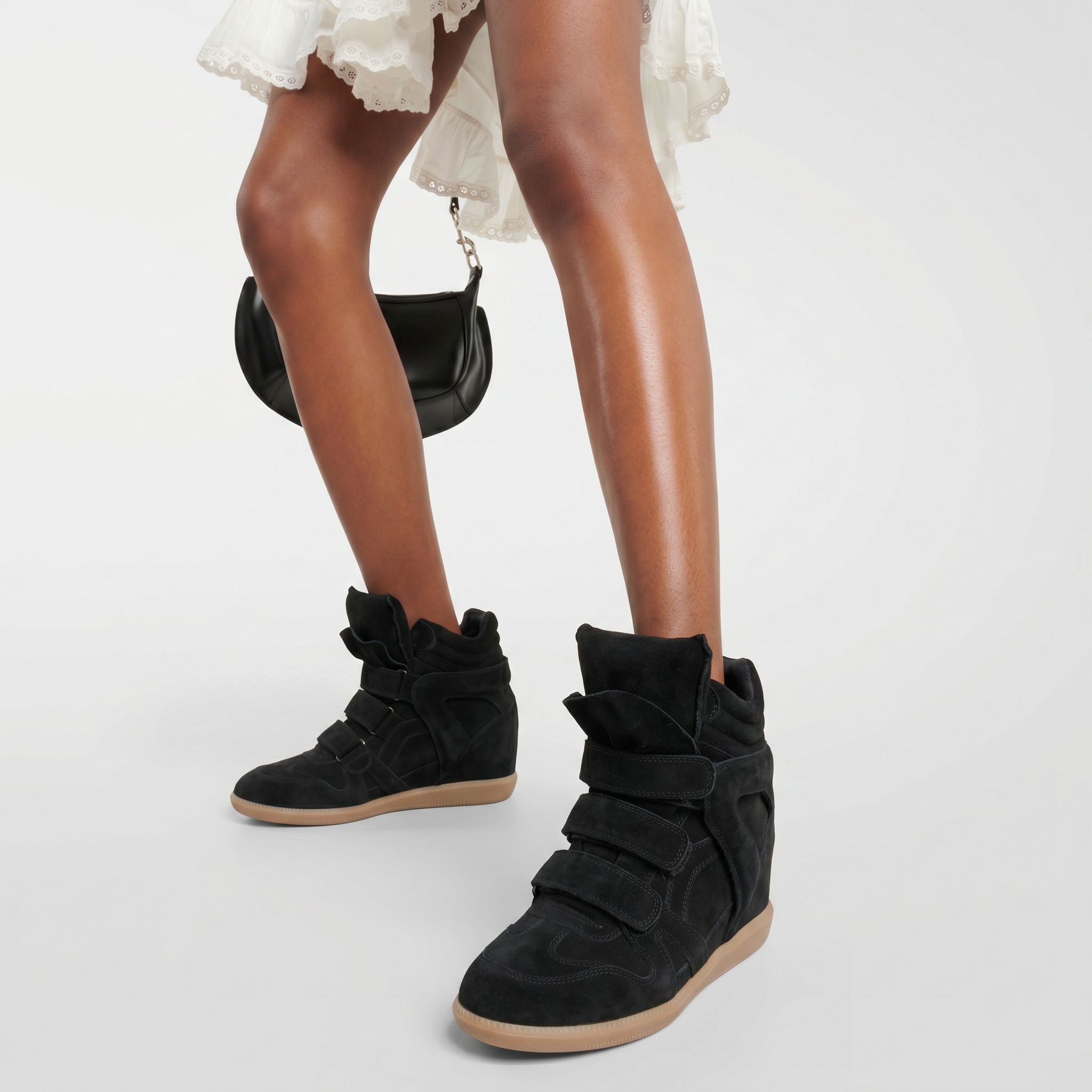 Crne kožne tenisice s čičkom