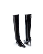 Black lacquered boots with a thin heel