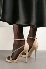 Nude sandale na tanku petu