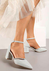 Block heel sandals