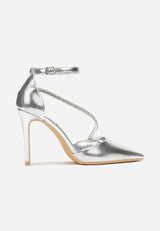 Sandals on a thin heel